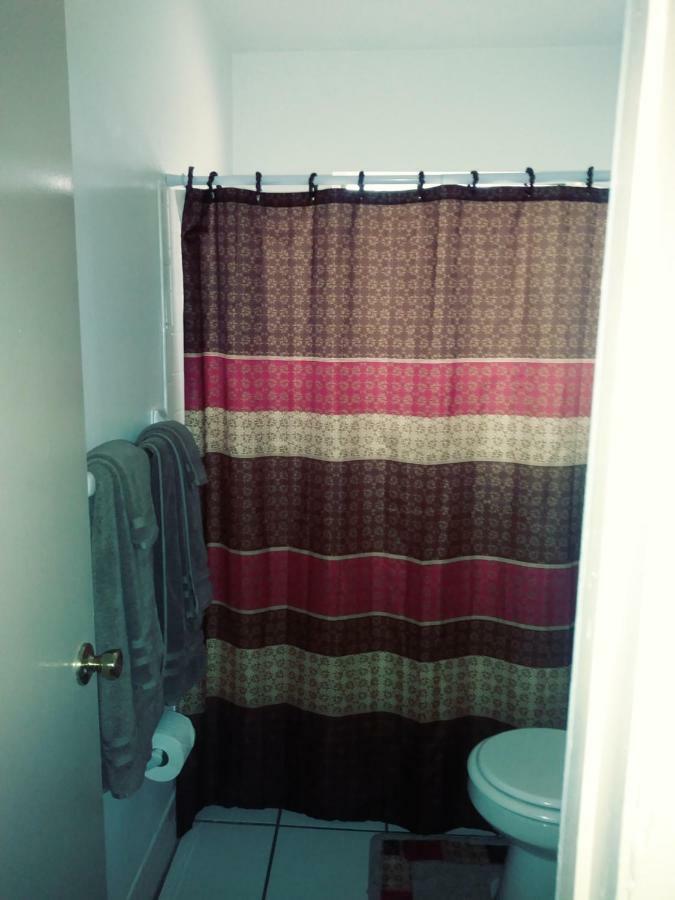 Newly Furnished Large, Clean, Quiet Private Unit Διαμέρισμα Φορτ Λόντερντεϊλ Εξωτερικό φωτογραφία